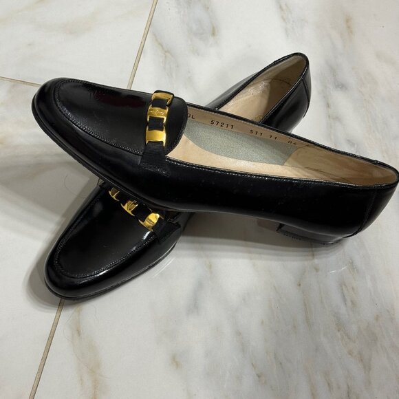 Salvatore Ferragamo  Patent Leather Loafers - New without tags-never worn!! - Picture 1 of 6